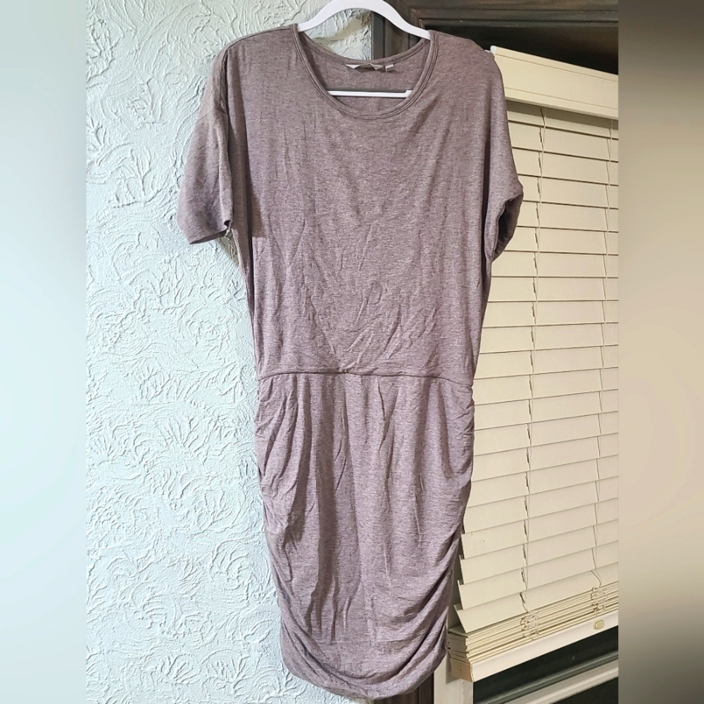 Athleta Seeker Tee Dress Womens Small Petite Gray Ruched Side Mini Bodycon